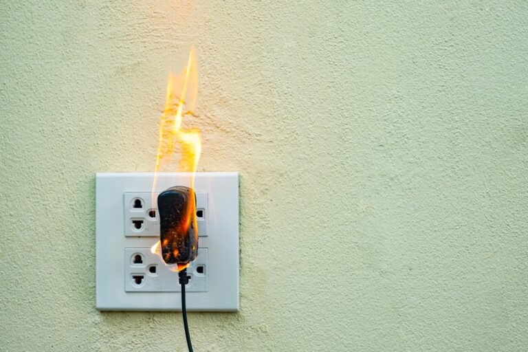 Problem z przegrzewającym się przewodem elektrycznym – identyfikacja przyczyn
