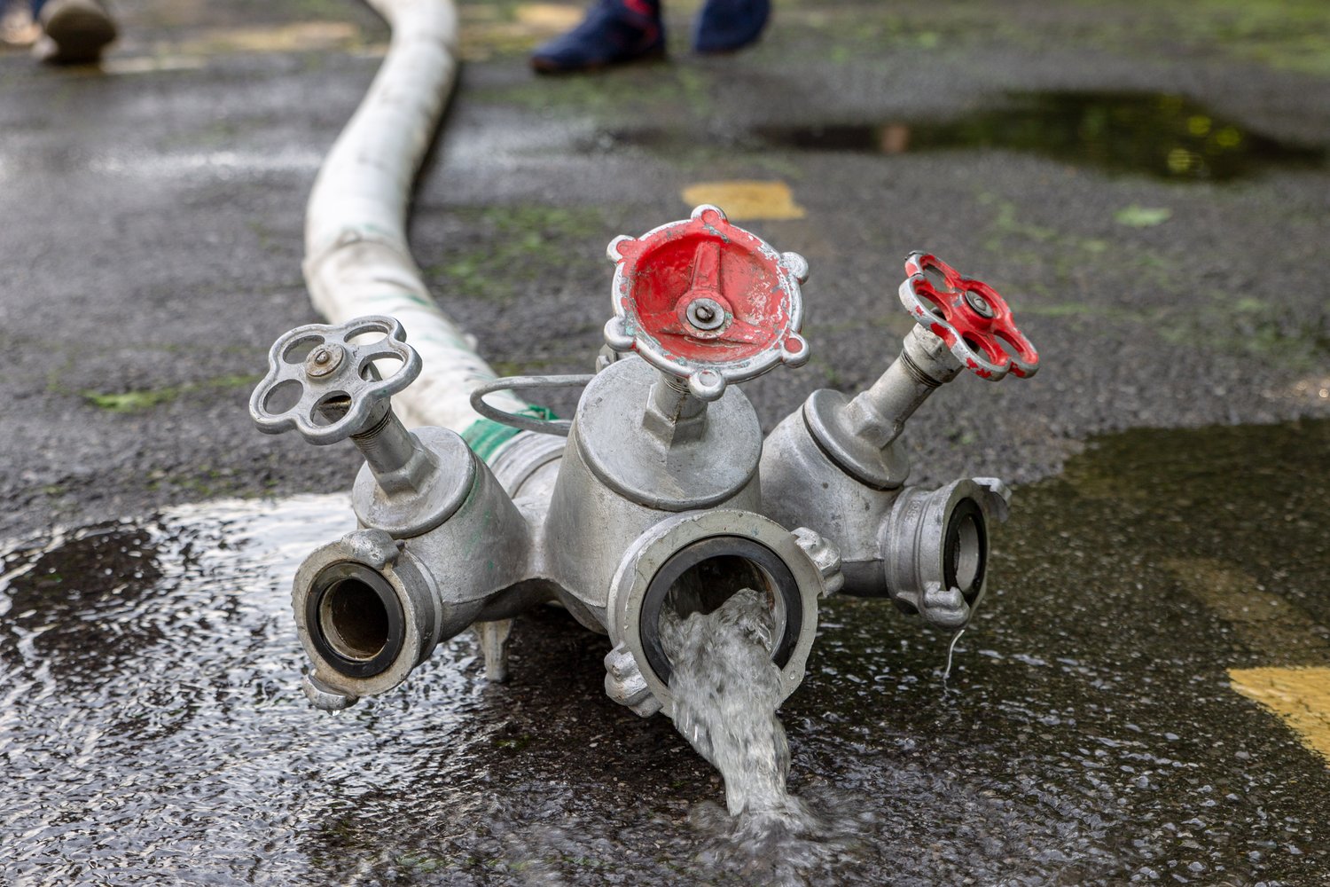Problem z nieszczelnością kolektora rozdzielającego – metody uszczelniania