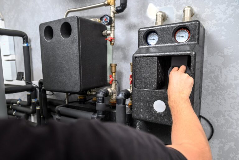 Problem z głośno pracującym bojlerem elektrycznym – diagnostyka i naprawa