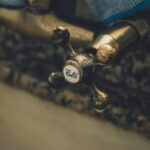 Problem z przeciekającym kranem ogrodowym – jak naprawić i zabezpieczyć
