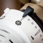Problem z niesprawnymi uszczelkami w baterii termostatycznej – wymiana i regulacja temperatury