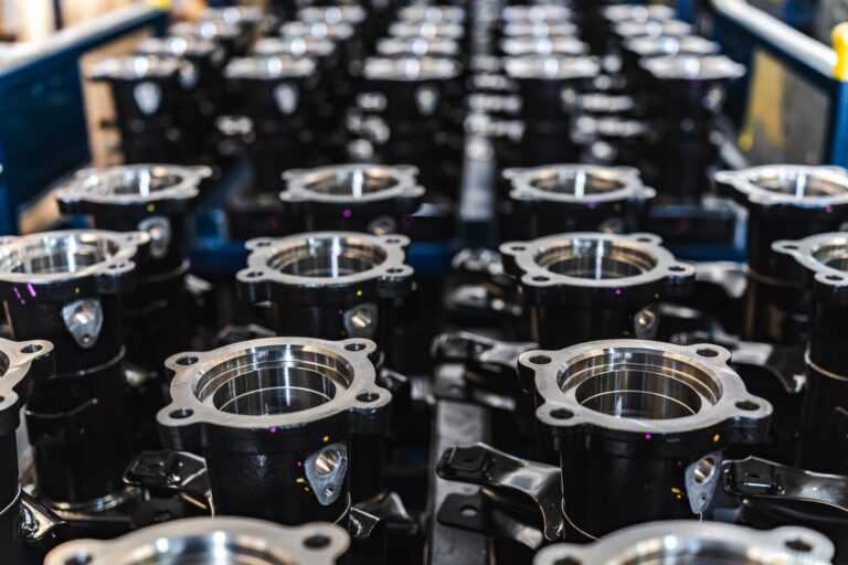 Jak wybrać odpowiednią obudowę teleskopową i zasuwy klinowe dla Twojej instalacji