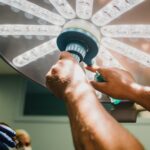 Problem z niedziałającą diodą LED w oprawie sufitowej – wymiana modułu i sprawdzenie zasilania